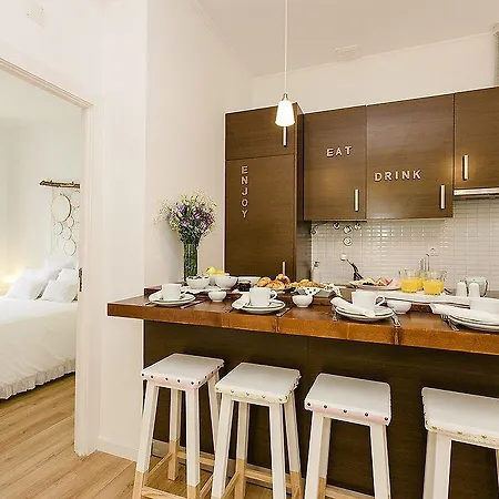 Sapadores - 2 Bedrooms Boho Chic Daire