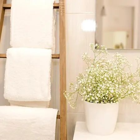 Sapadores - 2 Bedrooms Boho Chic リスボン