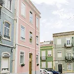 Sapadores - 2 Bedrooms Boho Chic Apartment