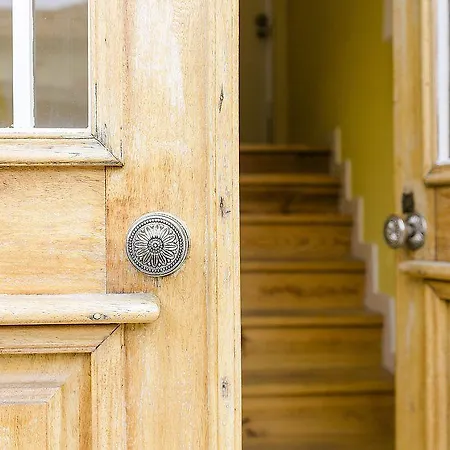 Sapadores - 2 Bedrooms Boho Chic Lissabon